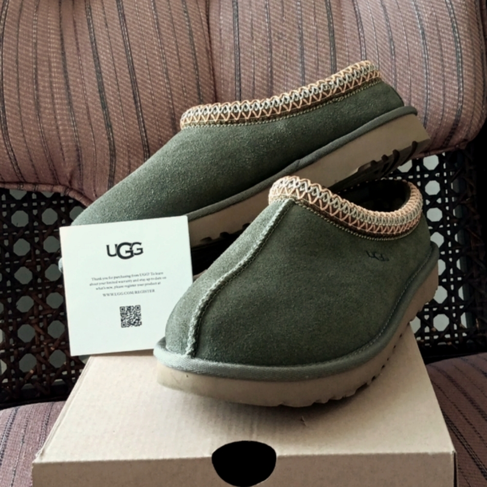 UGG Tasman Slippers